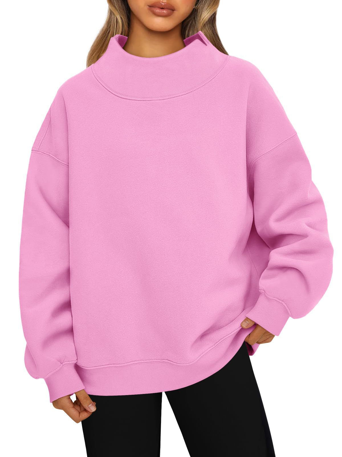 Long-sleeved pullover sweatshirt