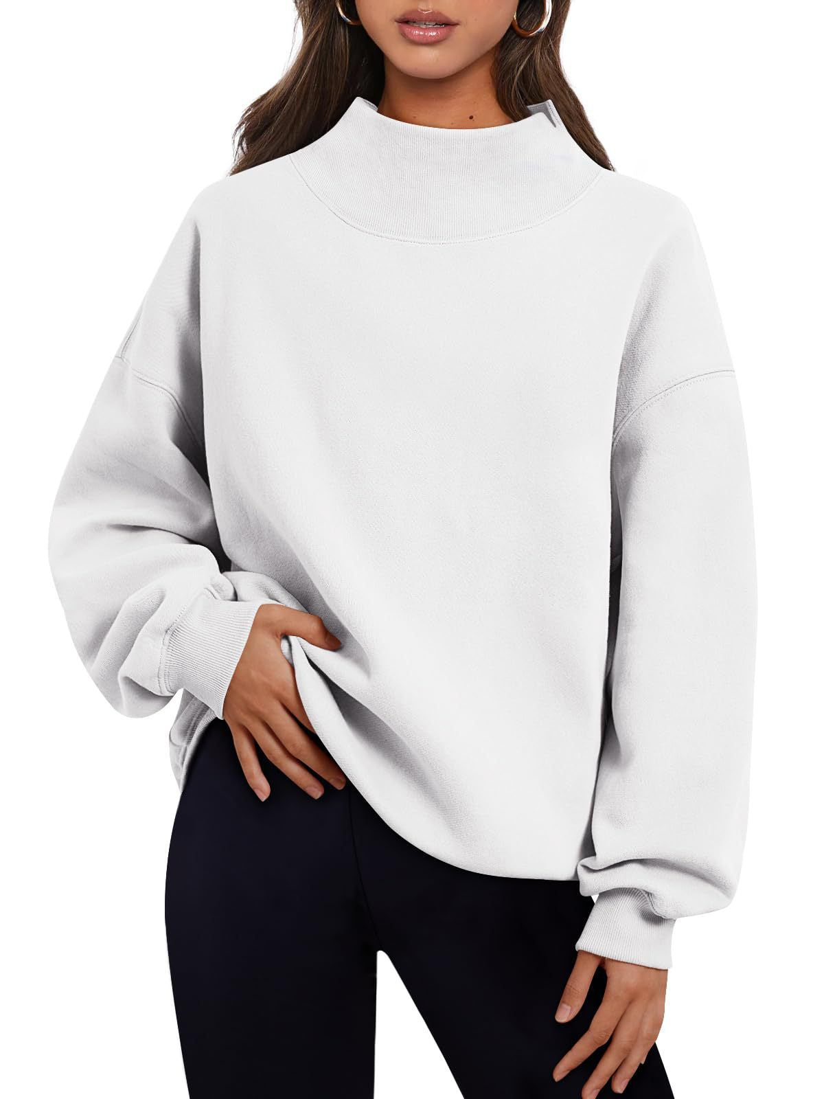 Long-sleeved pullover sweatshirt